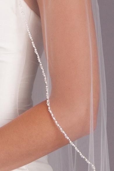 Esther Crystal and Pearl Edge Veil - Image 3