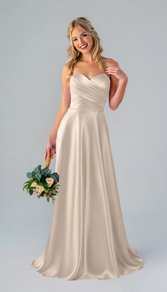 Lisa Luxe Satin - Image 17